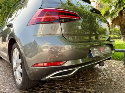 Volkswagen Golf 2018 - 17490 EUR, 134500 km - AUTO.MOTO.pt - 134500km - foto 30 de 38