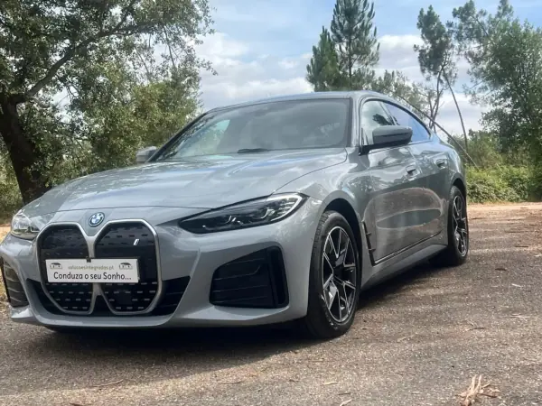 BMW i4 2023 - 41750 EUR, 74000 km - AUTO.MOTO.pt - 74000km - foto 48 de 86
