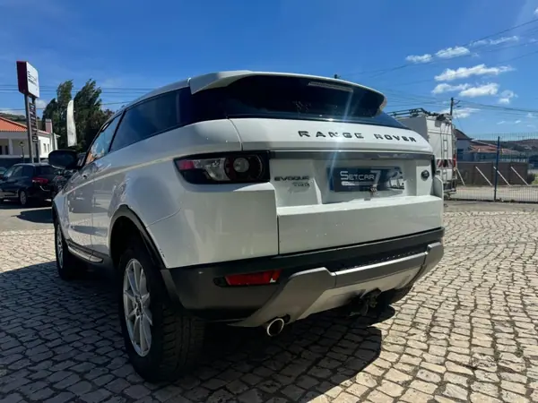 Land Rover Range Rover Evoque 2012 - 14900 EUR, 169000 km - AUTO.MOTO.pt - 169000km - foto 3 de 15