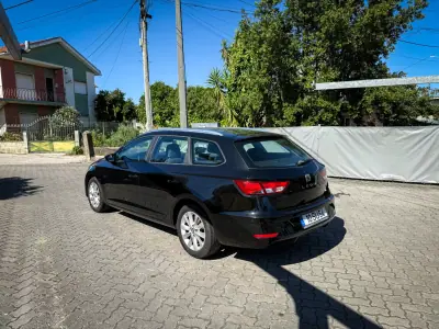 SEAT Leon ST 2017 - 10850 EUR, 153000 km - AUTO.MOTO.pt - 153000km - foto 10 de 12
