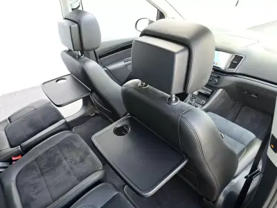 Volkswagen Sharan 2019 - 29700 EUR, 115600 km - AUTO.MOTO.pt - 115600km - foto 35 de 52