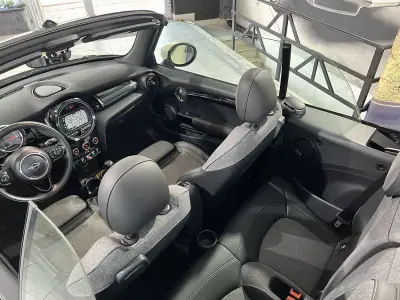MINI Cooper 2019 - 24800 EUR, 28470 km - AUTO.MOTO.pt - 28470km - foto 22 de 31
