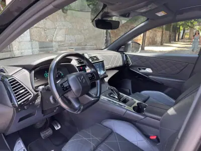 DS DS7 Crossback 2020 - 24000 EUR, 88000 km - AUTO.MOTO.pt - 88000km - foto 3 de 23