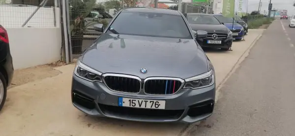 BMW 530e 2018 - 21800 EUR, 283050 km - AUTO.MOTO.pt - 283050km - foto 4 de 12