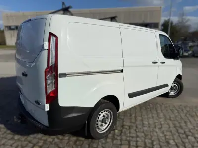 Ford TRANSIT CUSTOM 2.0 L2 H2 2.0 130 CV 2015 - 16500 EUR, 117500 km - AUTO.MOTO.pt - 117500km - foto 8 de 16
