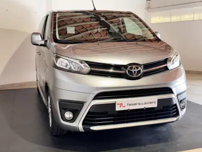 Toyota Proace Verso 2020 - 28900 EUR, 168506 km - AUTO.MOTO.pt - 168506km - foto 3 de 20