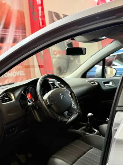 Citroën C4 2017 - 9490 EUR, 128000 km - AUTO.MOTO.pt - 128000km - foto 5 de 9