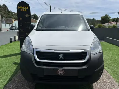 Peugeot PARTNER 1.6 HDI L2 2015 - 6500 EUR, 120000 km - AUTO.MOTO.pt - 120000km - foto 2 de 52