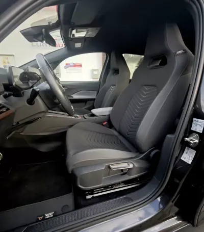 Cupra Born 2023 - 31400 EUR, 69000 km - AUTO.MOTO.pt - 69000km - foto 4 de 11