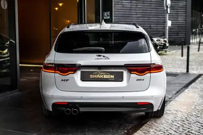 Jaguar XF Sportbrake 2019 - 23990 EUR, 147458 km - AUTO.MOTO.pt - 147458km - foto 10 de 45