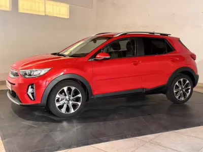 Kia Stonic 2025 - 20500 EUR, 17564 km - AUTO.MOTO.pt - 17564km - foto 4 de 22