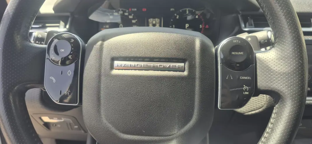 Land Rover Range Rover Velar 2016 - 28950 EUR, 159000 km - 159000km - foto 14 de 33