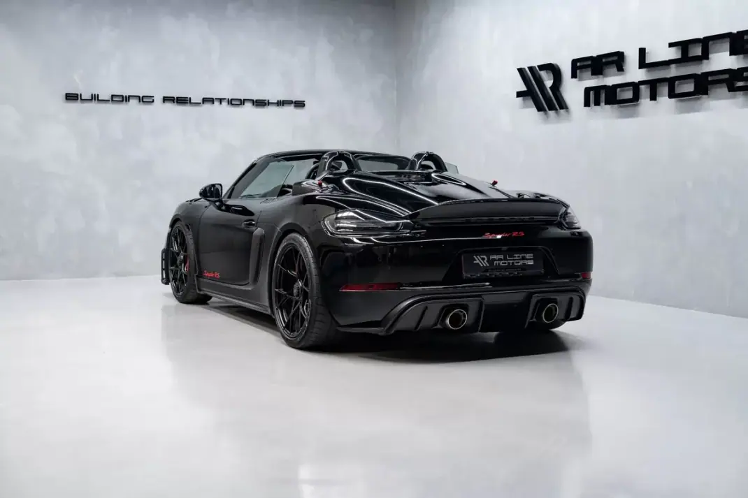 Porsche 718 Spyder 2025 - 214950 EUR, 6478 km - 6478km - foto 16 de 53