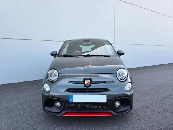 Abarth 595 2018 - 19750 EUR, 60400 km - AUTO.MOTO.pt - 60400km - foto 12 de 40