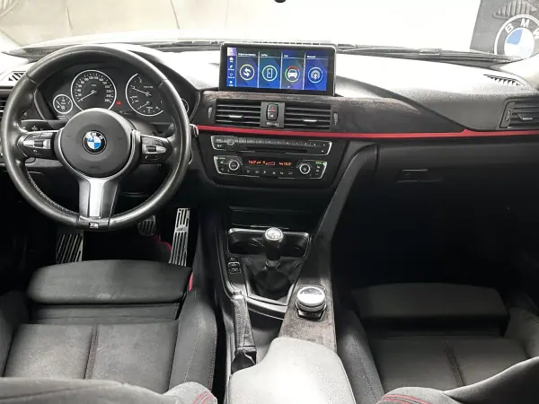 BMW 320 2013 - 17990 EUR, 210000 km - AUTO.MOTO.pt - 210000km - foto 19 de 26
