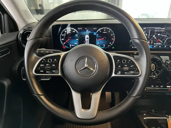 Mercedes-Benz A 160 2020 - 21600 EUR, 88834 km - AUTO.MOTO.pt - 88834km - foto 8 de 25