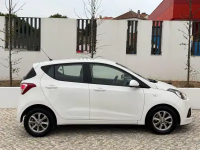 Hyundai i10 2016 - 7950 EUR, 99000 km - 99000km - foto 8 de 24