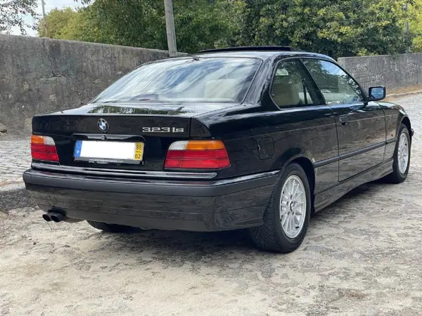 BMW 323 1998 - 19900 EUR, 160000 km - AUTO.MOTO.pt - 160000km - foto 5 de 68