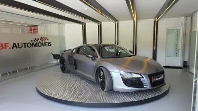 Audi R8 Coupé 2008 - 69500 EUR, 124927 km - AUTO.MOTO.pt - 124927km - foto 9 de 53