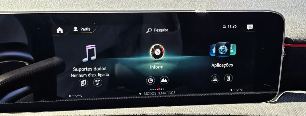 Mercedes-Benz A 180 Limousine 2019 - 26500 EUR, 154000 km - AUTO.MOTO.pt - 154000km - foto 23 de 31