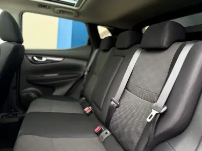 Nissan Qashqai 2016 - 15950 EUR, 76000 km - AUTO.MOTO.pt - 76000km - foto 14 de 26
