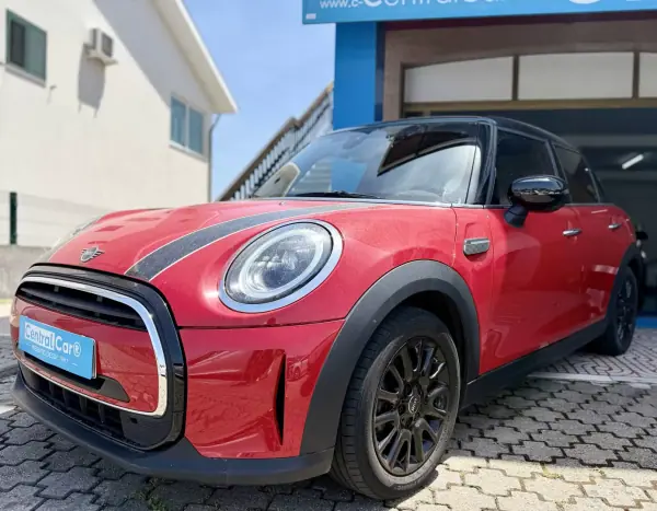MINI 5 Portas 2023 - 26950 EUR, 56000 km - AUTO.MOTO.pt - 56000km - foto 5 de 27