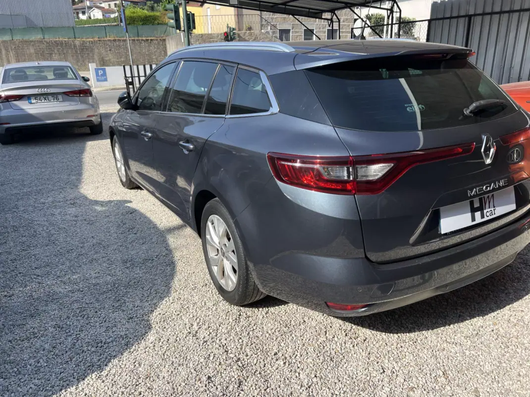 Renault Mégane Sport Tourer 2019 - 12500 EUR, 232000 km - 232000km - foto 6 de 16