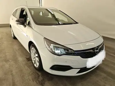 Opel Astra Sports Tourer 2021 - 10450 EUR, 178079 km - foto 5 de 17