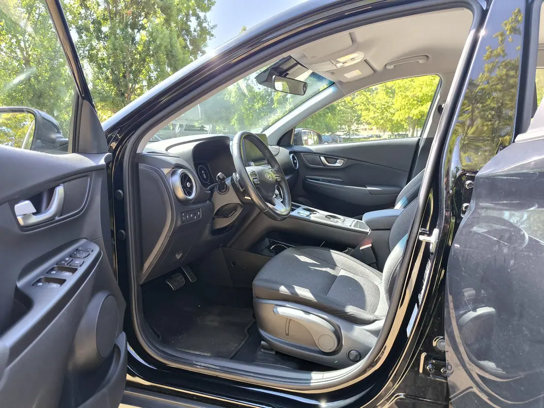 Hyundai Kauai 2022 - 17500 EUR, 56390 km - AUTO.MOTO.pt - 56390km - foto 6 de 6