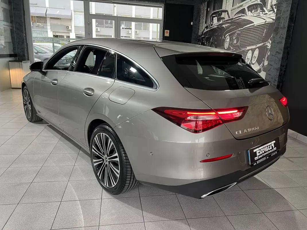 Mercedes-Benz CLA 180 2020 - 26600 EUR, 94040 km - AUTO.MOTO.pt - 94040km - foto 3 de 24