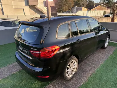 BMW 216 Gran Tourer 2015 - 13900 EUR, 145000 km - AUTO.MOTO.pt - 145000km - foto 11 de 53