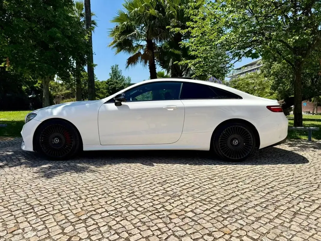 Mercedes-Benz E 220 2017 - 29890 EUR, 193800 km - AUTO.MOTO.pt - 193800km - foto 14 de 41