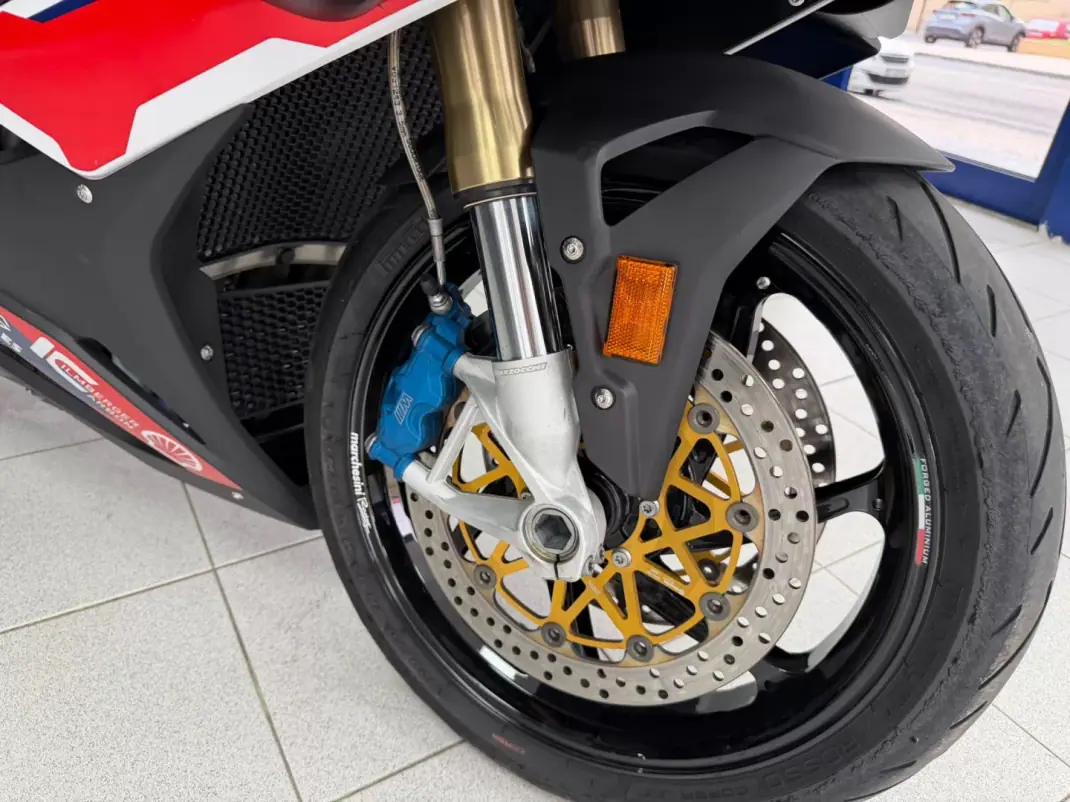 BMW S 1000 RR 2022 - 22000 EUR, 10276 km - AUTO.MOTO.pt - 10276km - foto 21 de 24