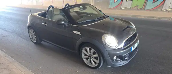 MINI Roadster Cooper SD 2012 Diesel — 118 000 km MINI Roadster Cooper SD 2012 Diesel