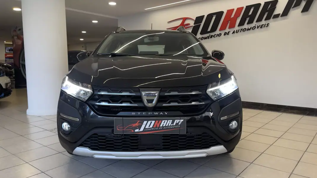 Dacia Sandero 2021 - 13990 EUR, 26094 km - AUTO.MOTO.pt - 26094km - foto 2 de 37