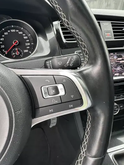 Volkswagen Golf 2014 - 15000 EUR, 240000 km - 240000km - foto 58 de 83