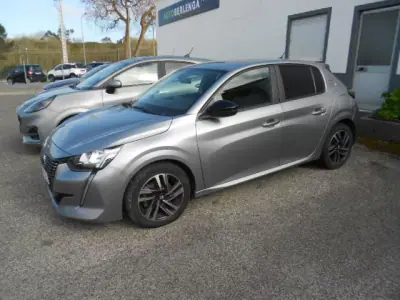 Peugeot 208 2023 - 15500 EUR, 40552 km - AUTO.MOTO.pt - 40552km - foto 2 de 10