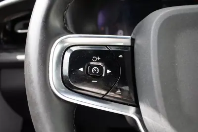 Polestar 2 2021 - 22500 EUR, 138000 km - AUTO.MOTO.pt - 138000km - foto 23 de 46