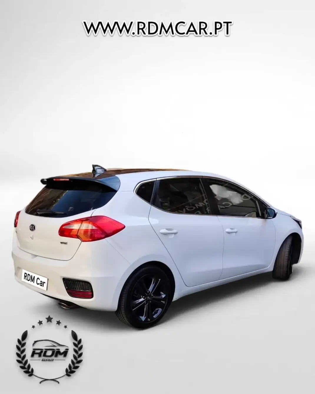 Kia Ceed 2018 - 11990 EUR, 138000 km - AUTO.MOTO.pt - 138000km - foto 4 de 9