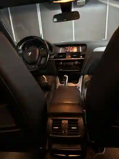 BMW X4 2015 - 20000 EUR, 225000 km - AUTO.MOTO.pt - 225000km - foto 5 de 10