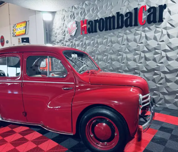 Renault 4 1956 - 16990 EUR, 63063 km - AUTO.MOTO.pt - 63063km - foto 2 de 29