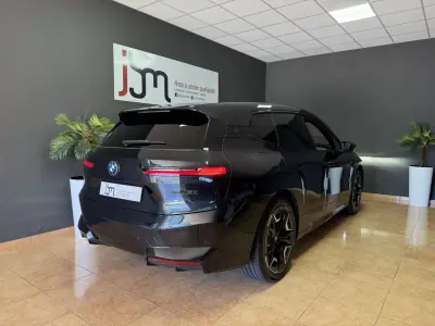 BMW iX 2023 - 65000 EUR, 97894 km - AUTO.MOTO.pt - 97894km - foto 3 de 21