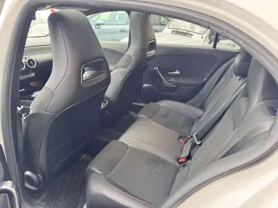 Mercedes-Benz A 180 2018 - 22990 EUR, 174000 km - AUTO.MOTO.pt - 174000km - foto 14 de 24