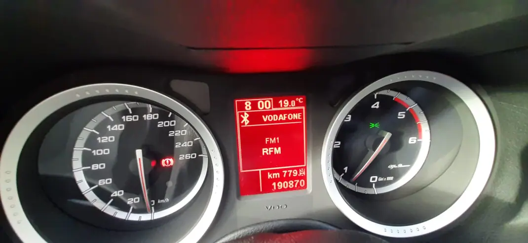 Alfa Romeo 159 Sportwagon 2008 - 6921 EUR, 195000 km - AUTO.MOTO.pt - 195000km - foto 8 de 15