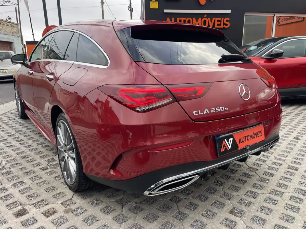 Mercedes-Benz CLA 250 2021 - 30950 EUR, 98675 km - 98675km - foto 5 de 15
