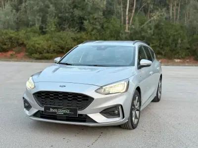Ford Focus SW 2021 - 14900 EUR, 128000 km - AUTO.MOTO.pt - 128000km - foto 2 de 18