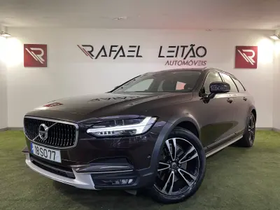 Volvo V90 Cross Country 2017 - 213000km