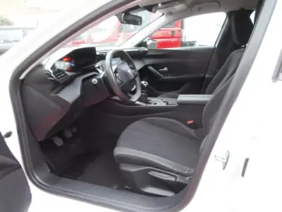 Peugeot 308 2022 - 22000 EUR, 118452 km - AUTO.MOTO.pt - 118452km - foto 13 de 31