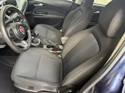 Fiat Tipo Station Wagon 2021 - 10750 EUR, 98000 km - AUTO.MOTO.pt - 98000km - foto 18 de 28