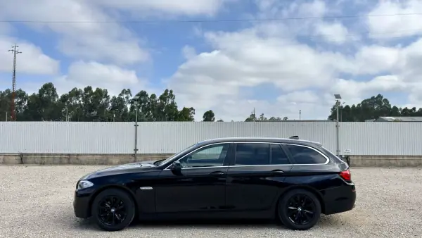 BMW 520 2013 - 16500 EUR, 244000 km - AUTO.MOTO.pt - 244000km - foto 10 de 47